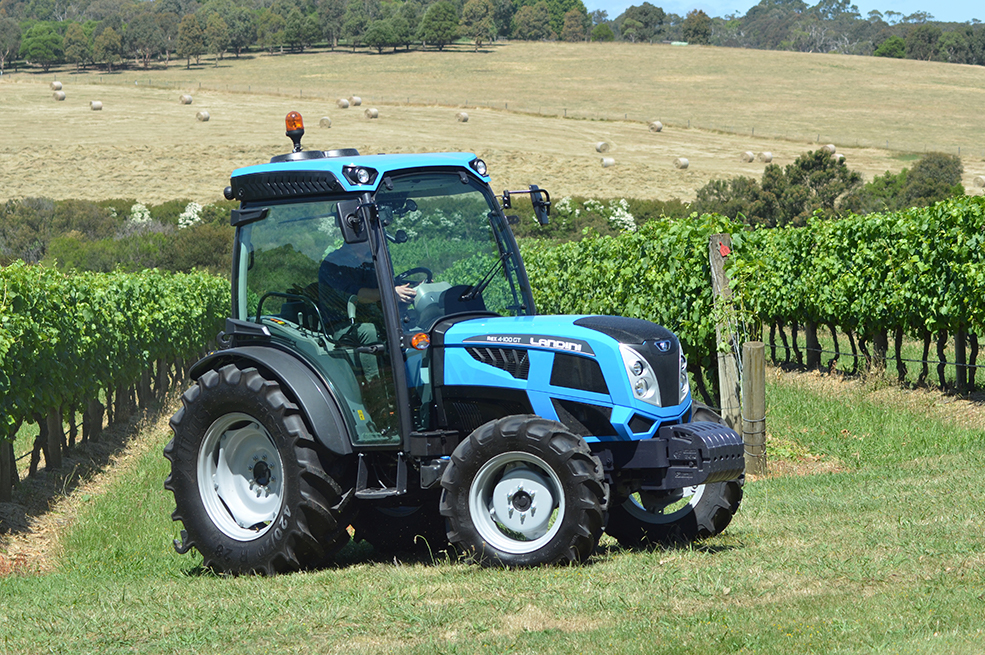 Landini REX 4 100 GT CAB tractor